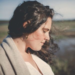 Meet your Posher, Mara